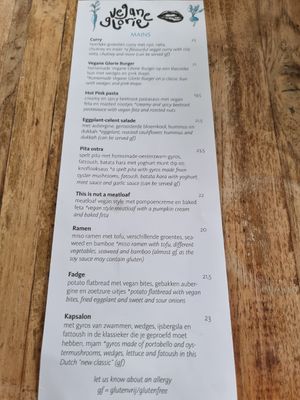 Mains at Vegane Glorie in The Hague