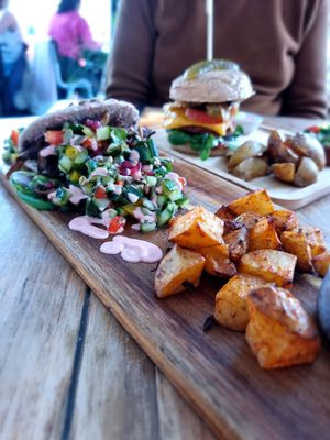 Dinner at Vegane Glorie in The Hague