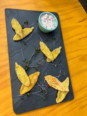 Peixinho da horta com molho tártaro  at Botanico - Colheita Criativa in Florianopolis