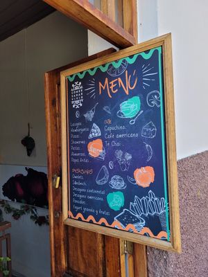 Menu at Comer Sanar Vivir in Cuenca
