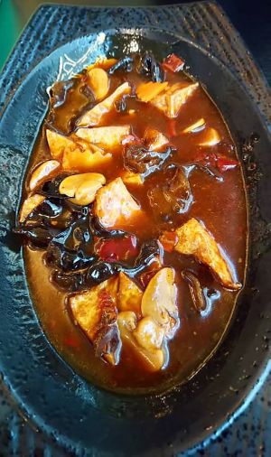 
Gong Bao/Kong Pao Tofu (request for eggless/local tofu) at Living Seed 翠园素食馆 in Kota Kinabalu