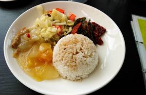 Economy Mixed Rice at Living Seed 翠园素食馆 in Kota Kinabalu