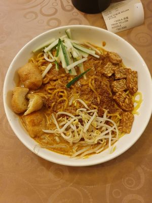 Rojak at Living Seed 翠园素食馆 in Kota Kinabalu