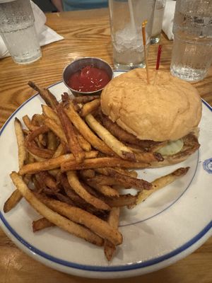 Vegan chicken sandwich  at The Rarebit in Charleston