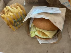   at SFO - Amy's Drive Thru - T1 in South San Francisco