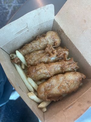   at SFO - Amy's Drive Thru - T1 in South San Francisco