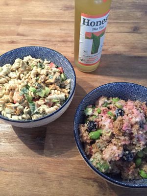 to go bowls plated at home  at Yuícery - Milaneo in Stuttgart