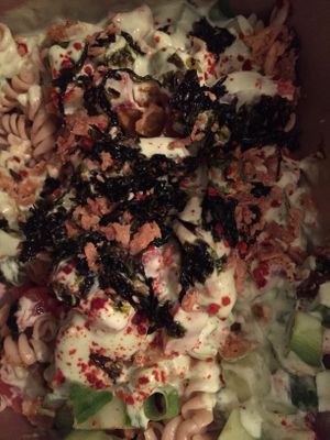 Pasta wasabi bowl with cucumber, tomato, seitan - great combo  at Yuícery - Milaneo in Stuttgart