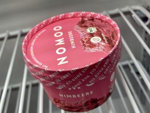 ice 'cream' sorbet at Yuícery - Milaneo in Stuttgart