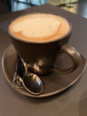 Cappuccino with oat milk   at Yuícery - Milaneo in Stuttgart