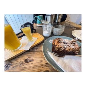 Brookie  at Fräulein Liese in Aschaffenburg