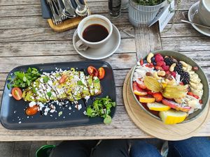 Avo Stulle und Energy Bowls  at Fräulein Liese in Aschaffenburg