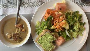 Salad, bread & soup  at Härmän Rati in Jaervenpaeae