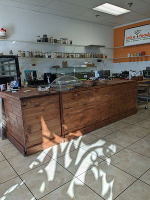 Counter at Inika Foods in Wilton Manors