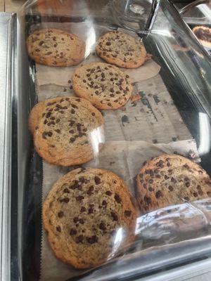 Choc chip cookies at Inika Foods in Wilton Manors