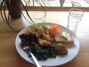 Simple buffet lunch plate at Vegeriet in Helsingborg