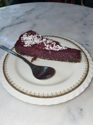 raw tarta med (55.- kr)  at Vegeriet in Helsingborg