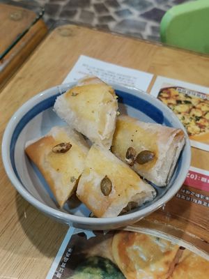  at ZìRán Fēng Shū Huó Fāng 自然楓蔬活坊 - Maple Root in New Taipei City