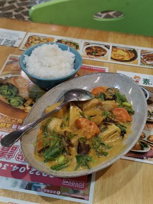  at ZìRán Fēng Shū Huó Fāng 自然楓蔬活坊 - Maple Root in New Taipei City