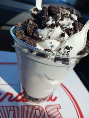 Vegan Ice Cream with Oreos at Grandma Bob's Pizza in Detroit