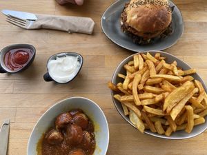 Fries with vegan Mayo & Ketchup  at Hammer Imbiss in Dusseldorf