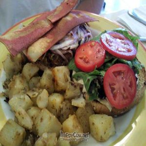 Bacon Cheeseburger at Lucy's Cafe in Chicago