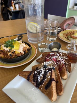 Vegan French toast flight  at Lucy's Cafe in Chicago