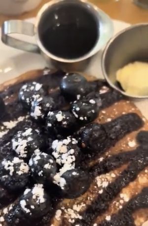  #Veganuary at Lucy's Cafe in Chicago