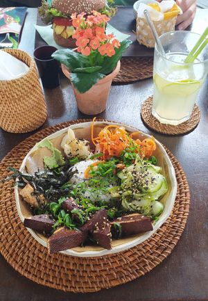 Vegan sushi bowl. at Zen Bistrô in Imbituba