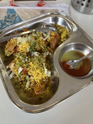 Ragda Samosa  at Radhe Krishna in Lisbon