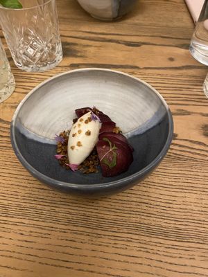 Desert (vanilla ice cream and pear) at KLE in Zurich