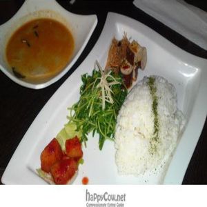 Coconut (faux) chicken curry at Fēng Wèi Tíng 豐味亭 in Taipei