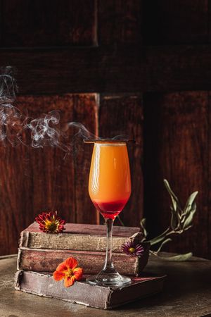 Cocktail Passion
Amaretto, pisco, passion fruit, raspberry, cinammon at Lounge del Brujo Vegan Kitchen & Bar Cayma in Arequipa