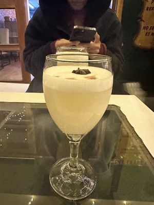 Pisco sour  at Lounge del Brujo Vegan Kitchen & Bar Cayma in Arequipa