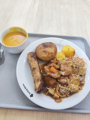 Pumpkin soup and buffet meal at Loving Hut - Na Porici in Prague