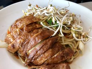 noodles & 'duck' / 'chicken' at Loving Hut - Na Porici in Prague
