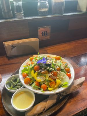 Rucola and  cherry tomatoes at Coffee Ideas in Auroville