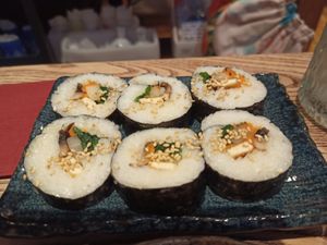 Sushi roll at Itadakizen in London