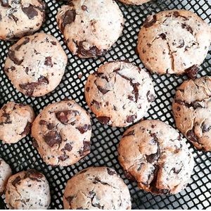 Yes they are 100% vegan cookies  at Burgau Sports Centre in Vila Do Bispo