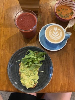 avocado toast and berry smoothie   at Sip and Wonder in Alicante