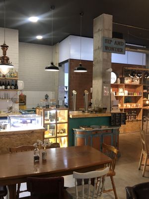 Super cozy place, LOVE IT!  at Sip and Wonder in Alicante