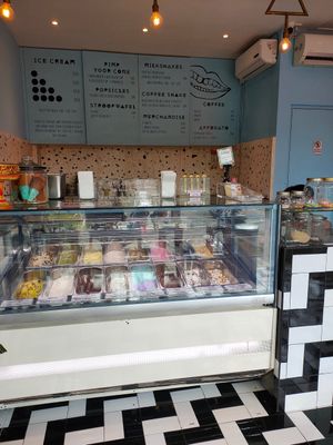 Ice cream flavors variety at Mad Pops in Canggu