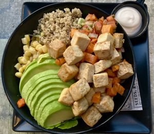 Quinoa Bowl ❤️  at Santos Coffee With Soul in Oranjestad