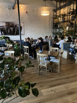 Dining room  at Spirit Elephant in Winnetka