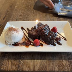 warm brownie bliss  at Spirit Elephant in Winnetka