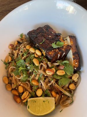 Tofu pad Thai  at Spirit Elephant in Winnetka