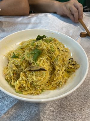 Pumpkin noodles (omit egg for vegan) at ZhīDàoLe CháLóu Shū Shí 知道了茶樓蔬食 in Taipei