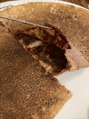 Vegan crêpe filled with chocolate and hazelnut spread at La Teteria  in Malaga