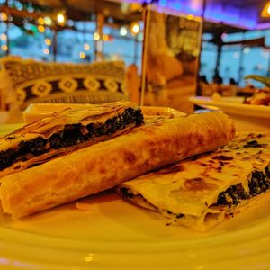 Spinach cheese quesadilla at Canton Royale in Varanasi