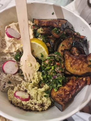 Aubergine bowl at Santo Falafel in Florence